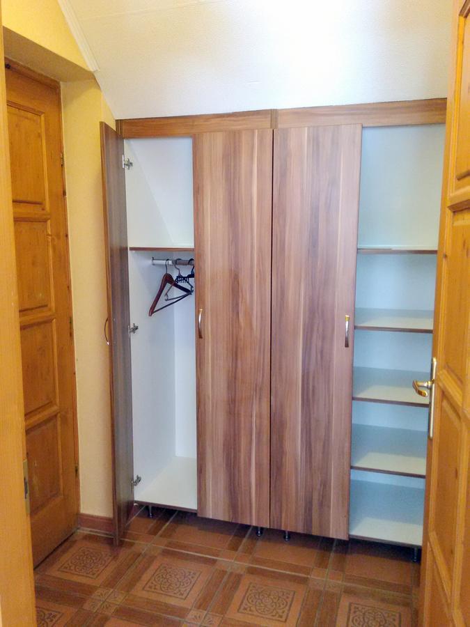 Burg Apartman ยูลา ภายนอก รูปภาพ